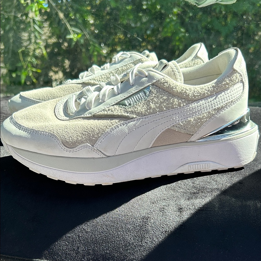 Puma Cruise Rider Cream Platform Suede & Leather Sneakers with Metallic Womens 9